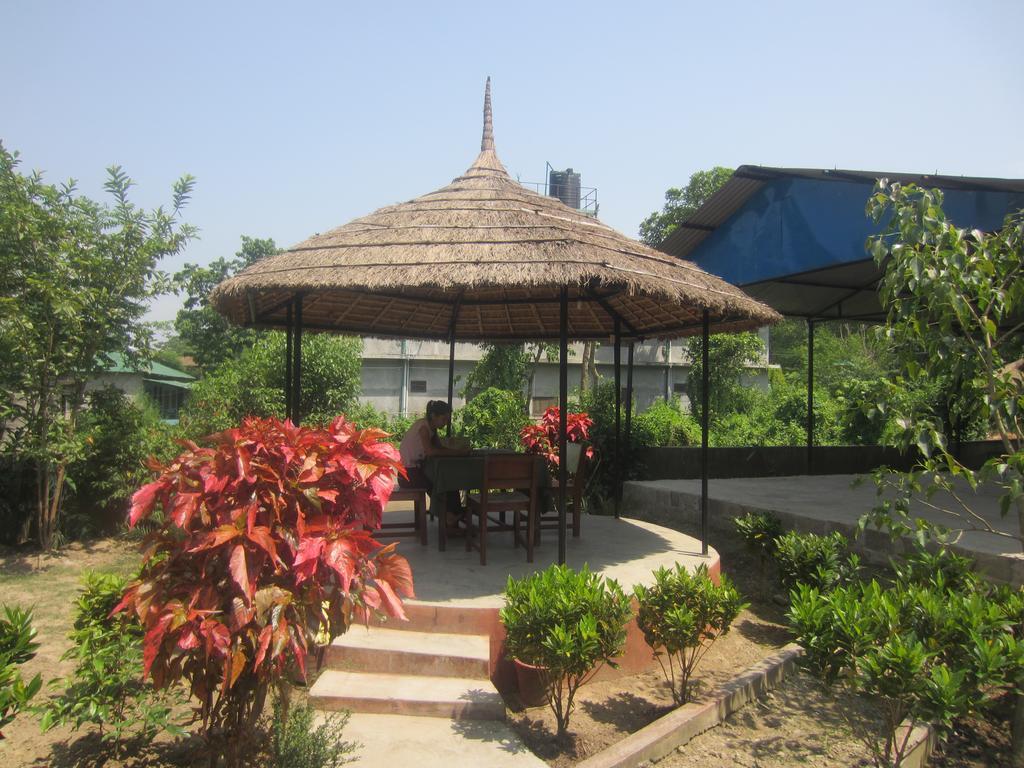 Eco Adventure Resort Sauraha Εξωτερικό φωτογραφία