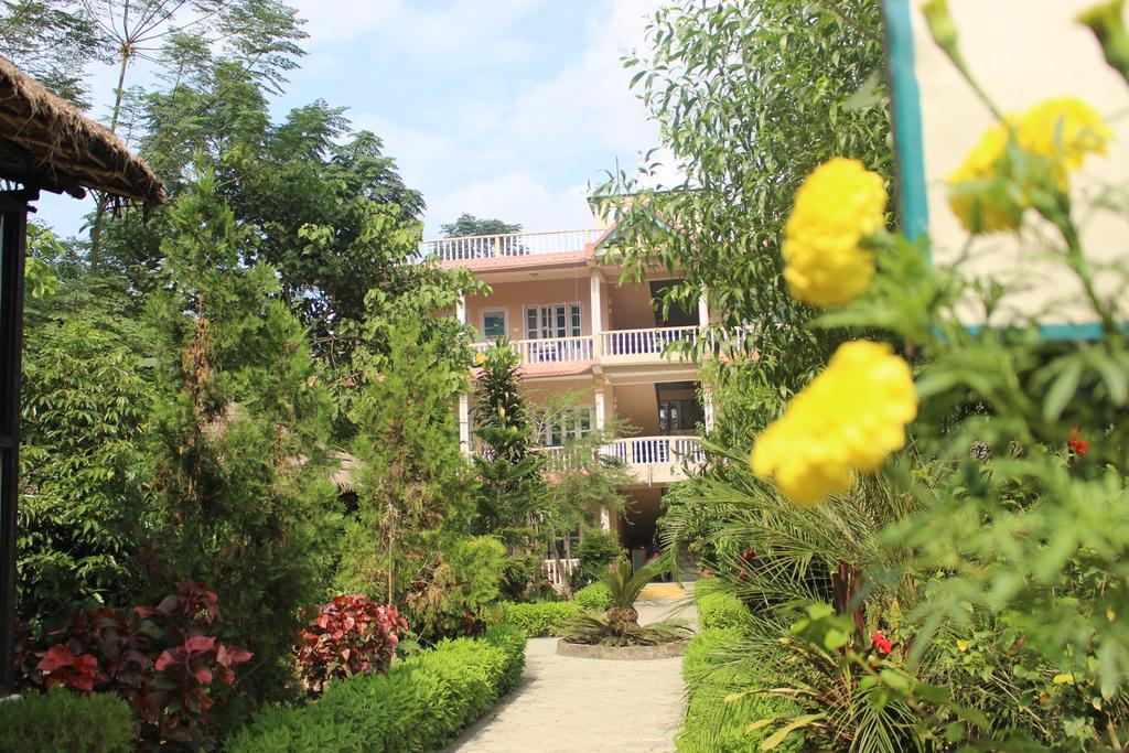 Eco Adventure Resort Sauraha Εξωτερικό φωτογραφία